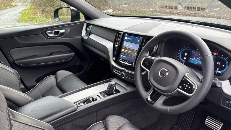 Volvo Xc60 2.0 B4D R DESIGN 5dr AWD Geartronic Diesel Estate